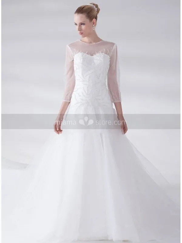 Abito da sposa A-linea vita bassa in tulle con maniche e decorazioni ramage di perline