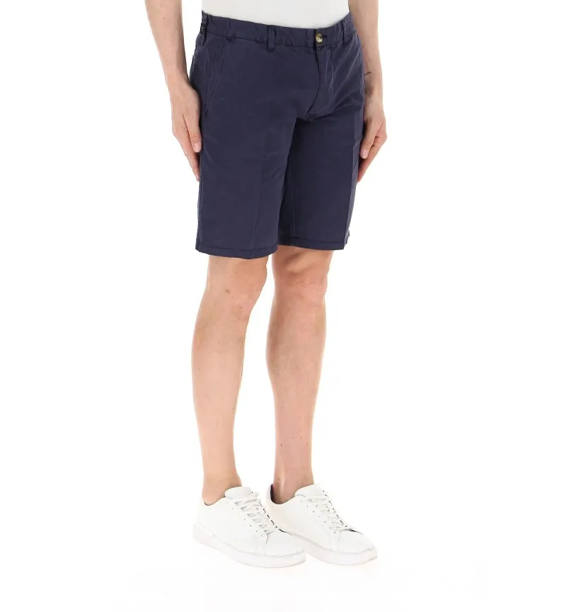 Bermuda chino